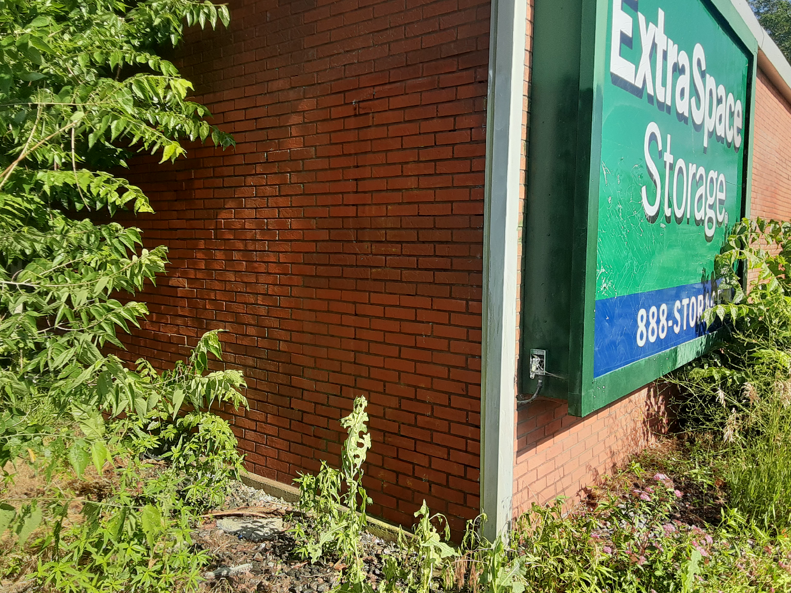 Graffiti Removal After (2)