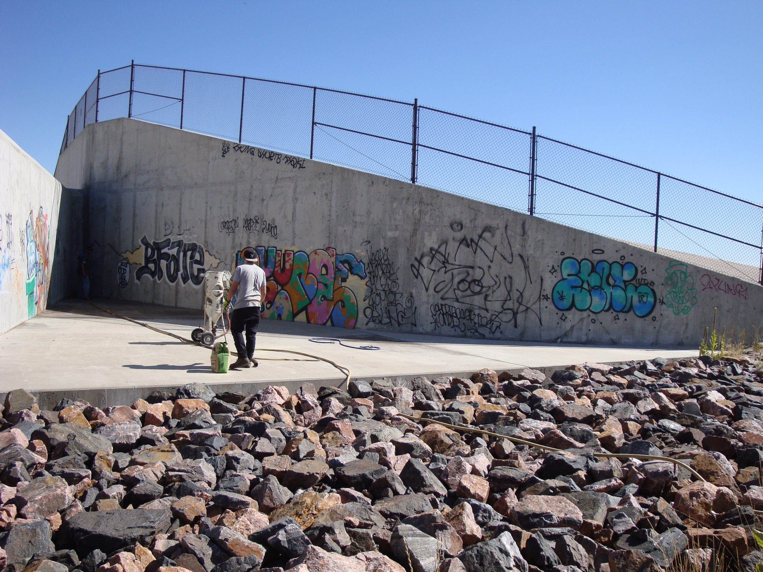 Graffiti Removal Parker Water Before