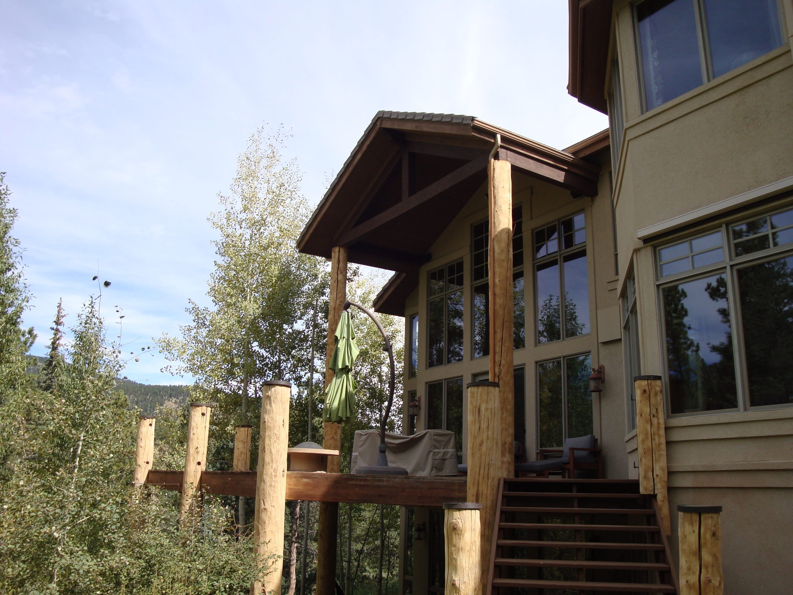 Media Blasting Wood Log After