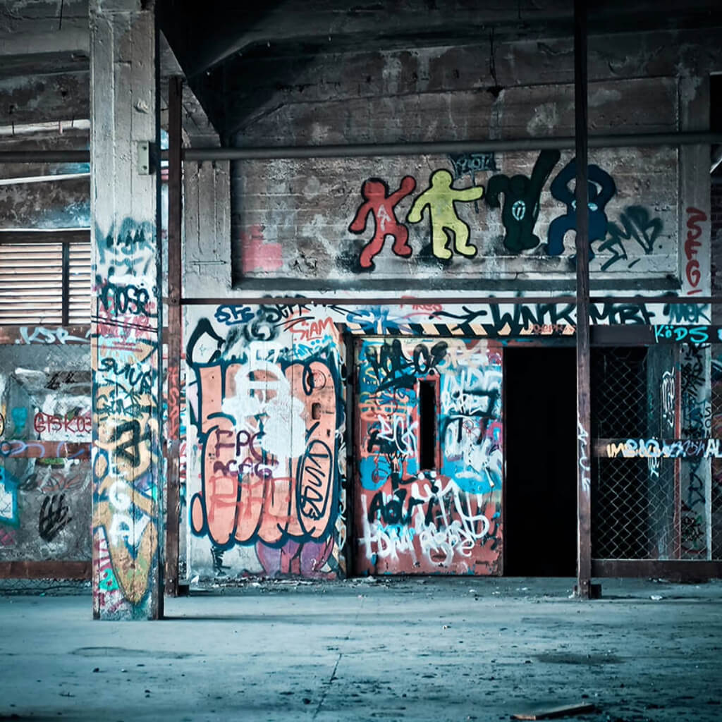 Graffiti Removal vs. Painting Over Graffiti: Which Is Better? 1 You are currently viewing Graffiti Removal vs. Painting Over Graffiti: Which Is Better?